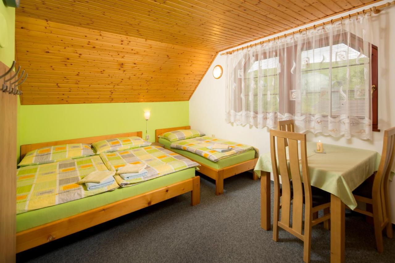 Ada Apartments Liptovský Trnovec Екстериор снимка