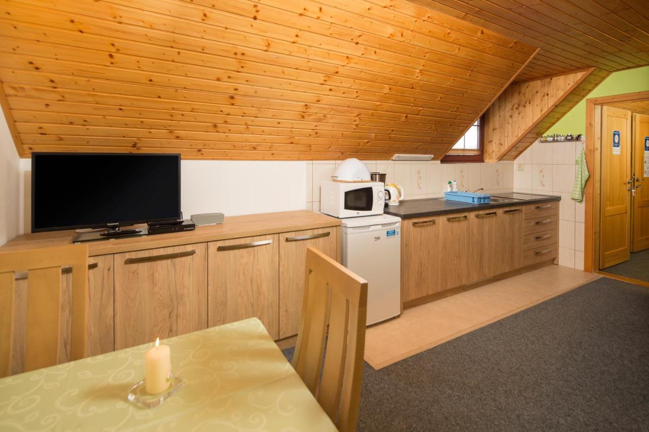 Ada Apartments Liptovský Trnovec Екстериор снимка