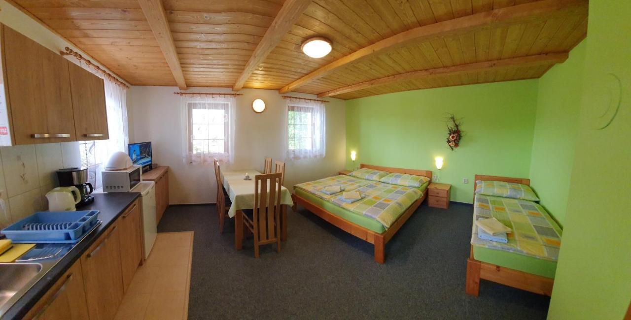 Ada Apartments Liptovský Trnovec Екстериор снимка